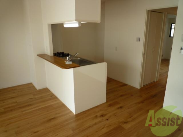 居室・リビング　カウンターキッチンです。