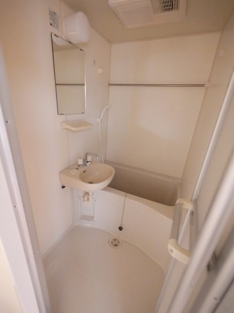 バス・シャワールーム　★お問い合わせはタウンハウジング神奈川 橋本店まで★