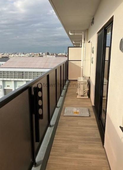 バルコニー　バルコニー