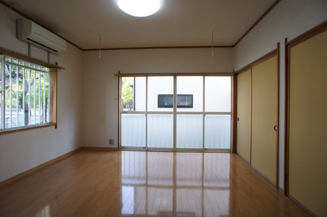 居室・リビング　洋室