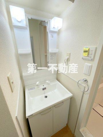 洗面設備　洗髪洗面化粧台