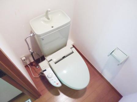 トイレ　ゆったりとした空間のトイレです