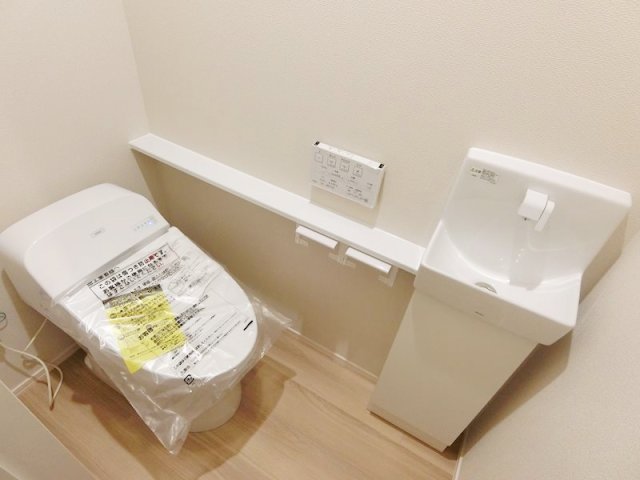 トイレ　☆温水洗浄便座付きのトイレ☆