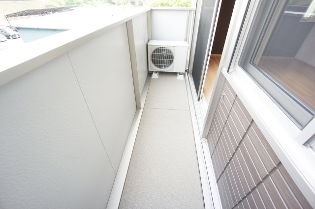 バルコニー　同施工会社、同型タイプです