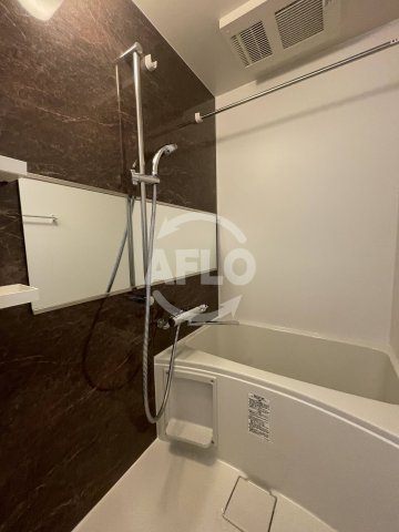 バス・シャワールーム　スプランディッドキャトル　風呂