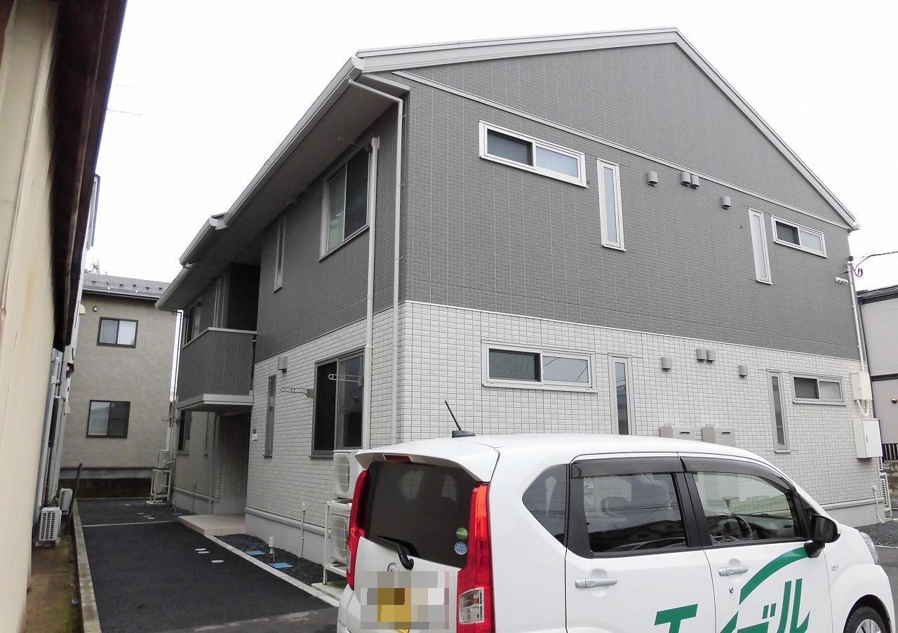 建物外観　＜建物外観＞