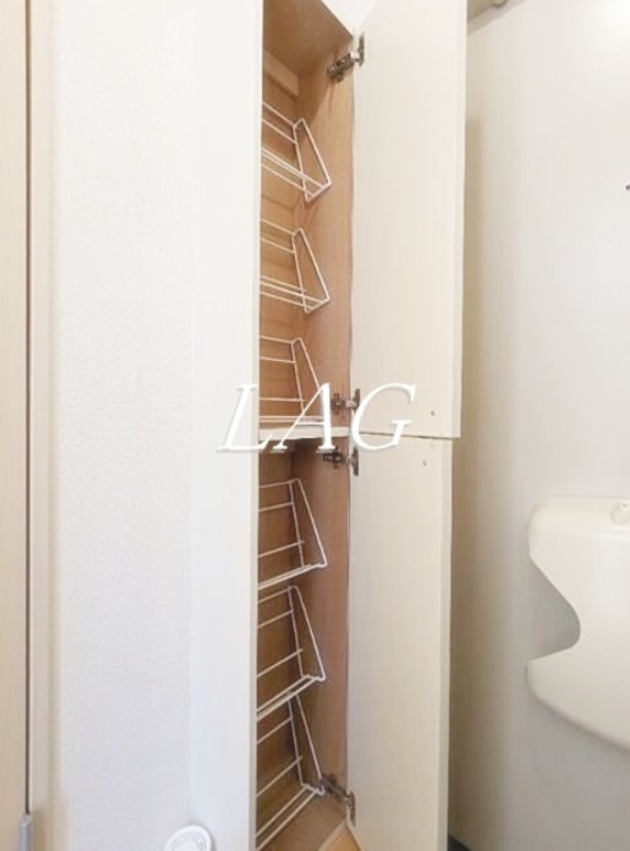 収納　シューズボックスです。