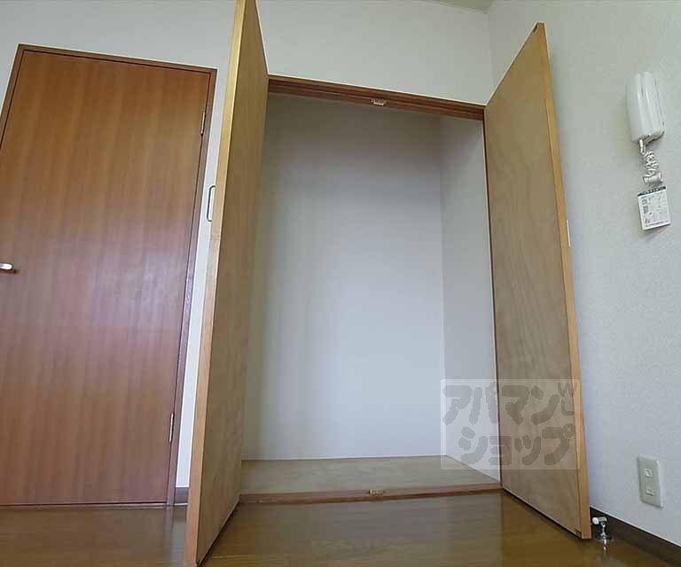 収納　タップリ収納スペースがあります