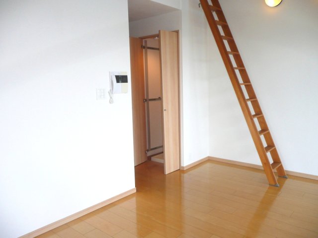 その他　ロフト階段