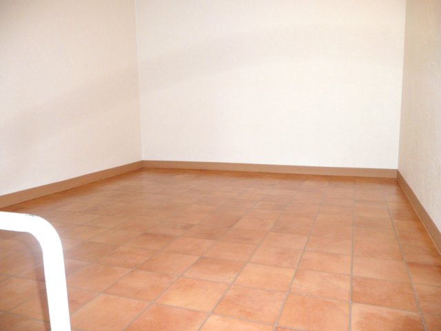 その他部屋・スペース　落ち着いて過ごせるお部屋なので、寝室にいかがでしょうか