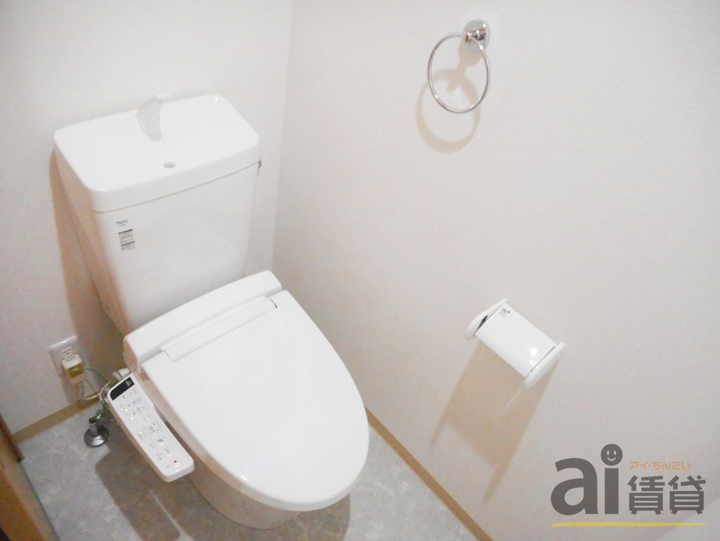 トイレ　※別号室参考写真