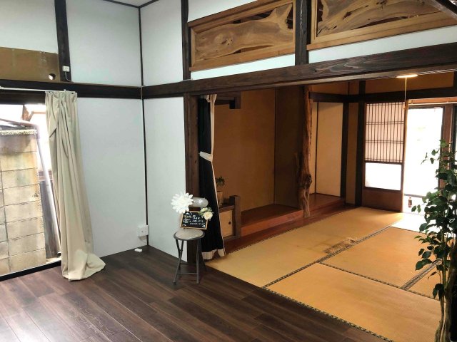 居室・リビング　６畳和室は畳交換またはフローリングに変更が可能です