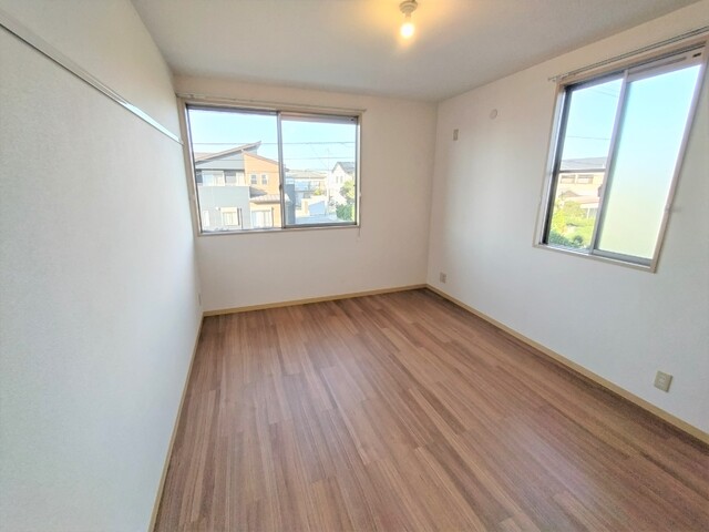 その他部屋・スペース　角部屋の為、採光取れます！