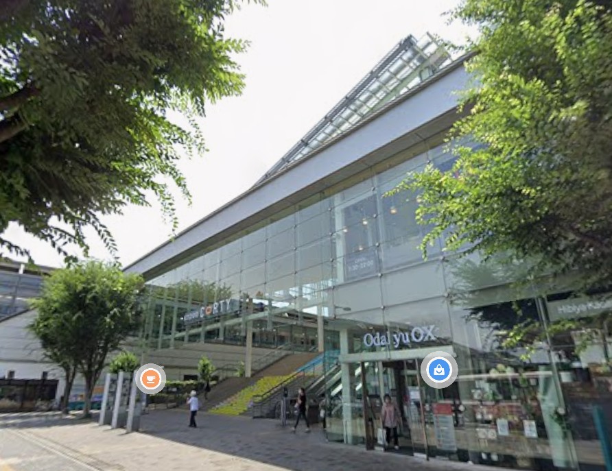 ショッピングセンター　ハニーズ経堂コルティ店（ショッピングセンター）まで715m