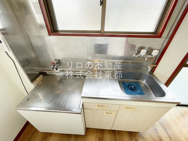 キッチン　料理も捗る二口コンロ設置可能です。