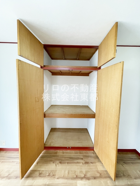 収納　間口・奥行もある収納なのでカラーボックス等でアレンジ可能☆
