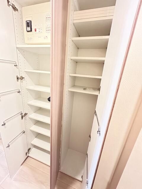 収納