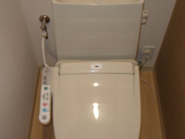 トイレ　シャワー付トイレ