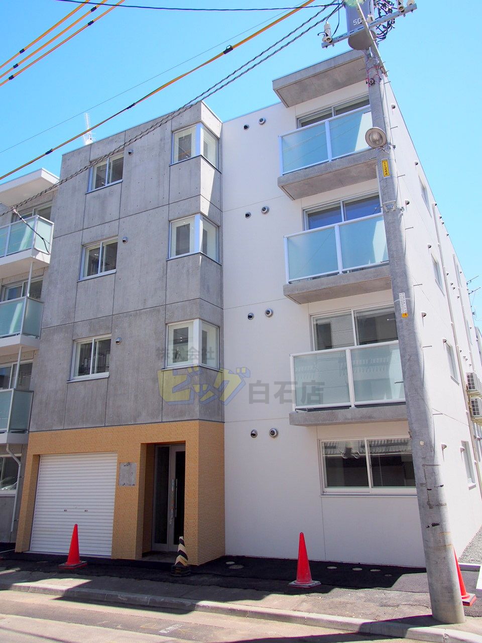 建物外観　お洒落なデザイナーズマンションです♪