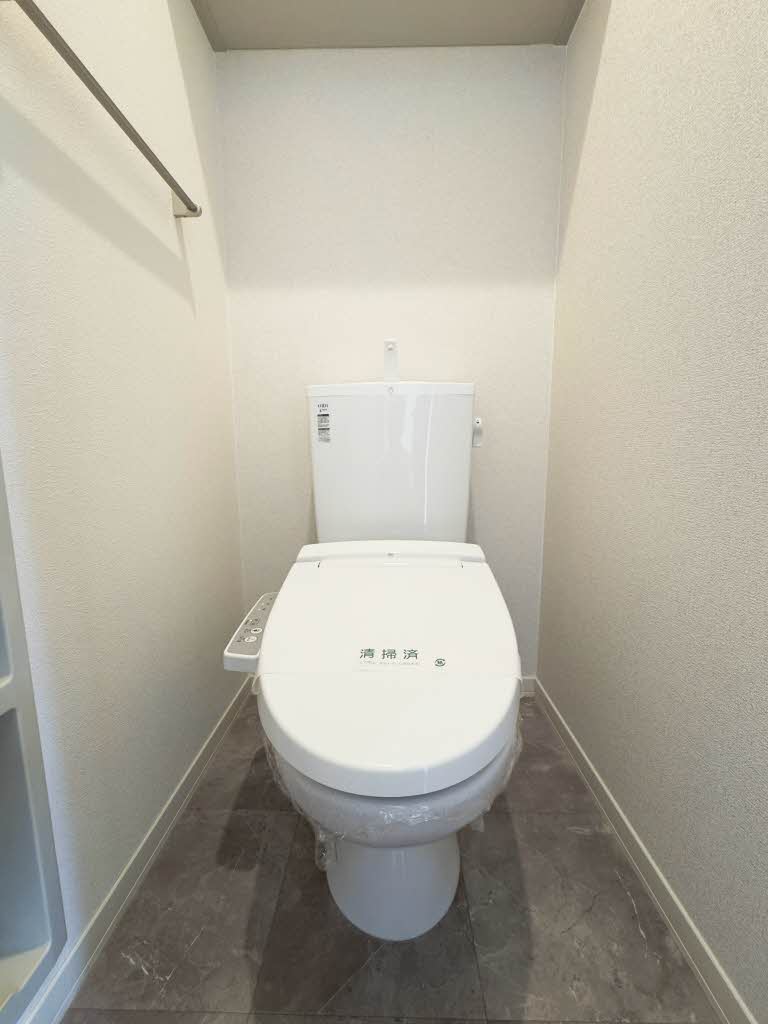 エクラージュ A棟のトイレ写真