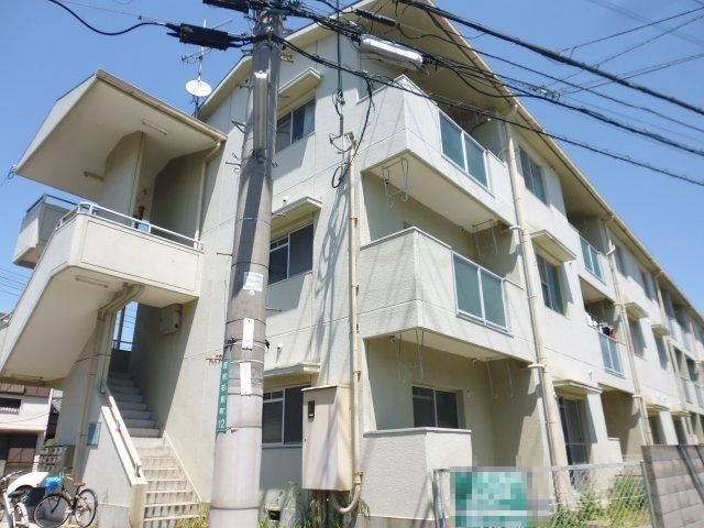 建物外観　ハイフラット静徳