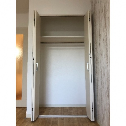 収納　クローゼット