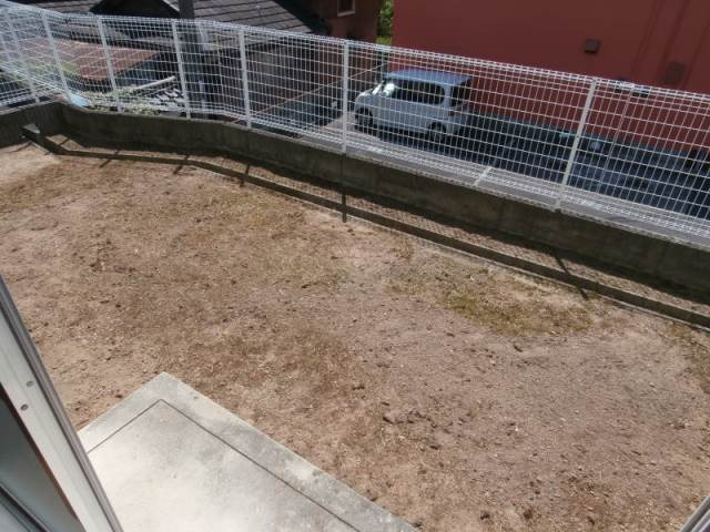 バルコニー　テラス