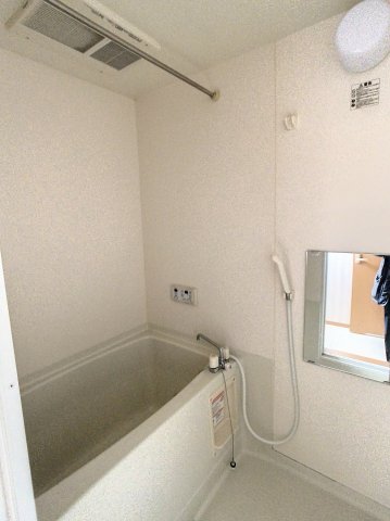 プレミール蛇田の風呂写真