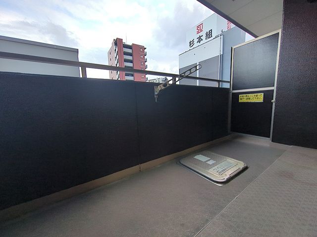 バルコニー