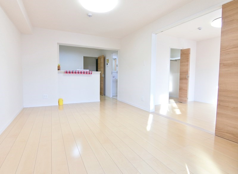 Y&Mセカンドステージ Aの居間写真