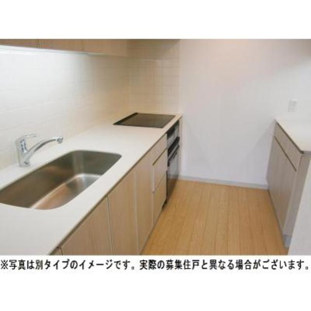 キッチン　※写真は同タイプ住戸です。
