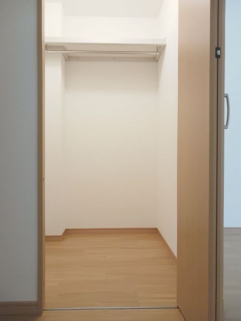 アミューズ千代の内装写真