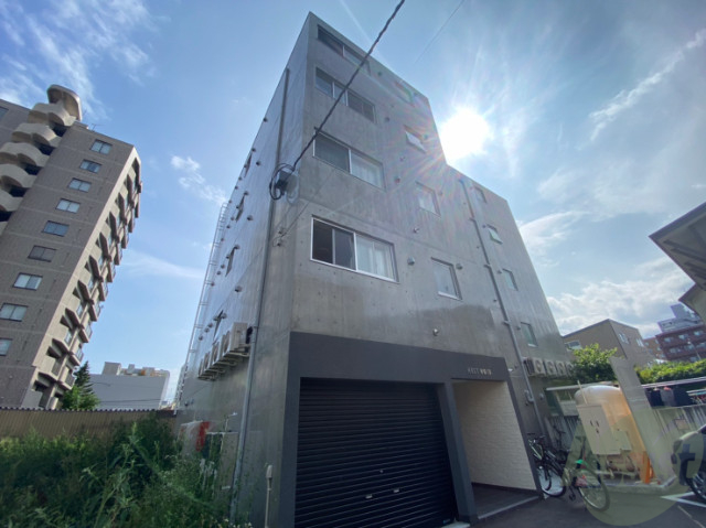 建物外観　札幌市中央区南１３条西「ＷＥＳＴＷＯＯＤ」