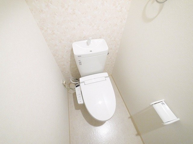 トイレ　コンパクトで使いやすいトイレです
