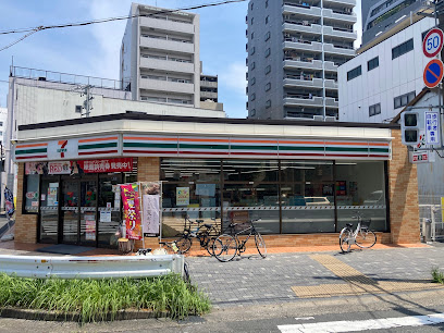 コンビニ　セブンイレブン 名古屋新栄2飯田街道店（コンビニ）まで223m
