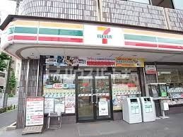 コンビニ　セブンイレブン東船橋1丁目店（コンビニ）まで140m
