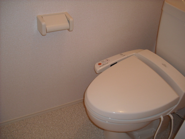 トイレ　温水洗浄暖房便座