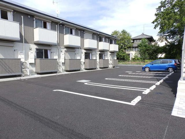 駐車場　敷地内駐車スペース