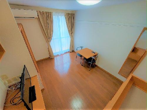 居室・リビング　1Fのお部屋はフローリングです。