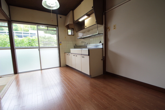 居室・リビング　※別部屋の写真です