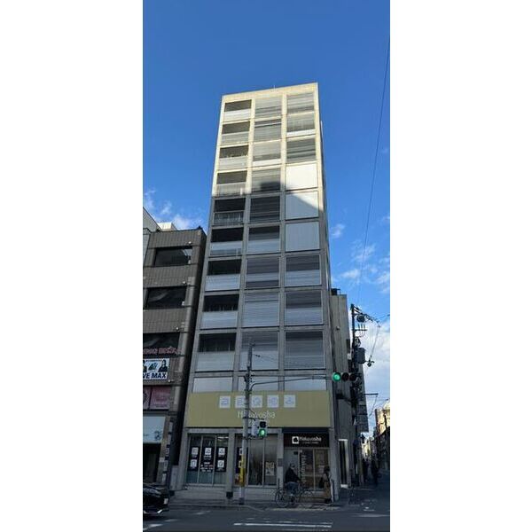 【クリーンリビング四条大宮の建物外観】