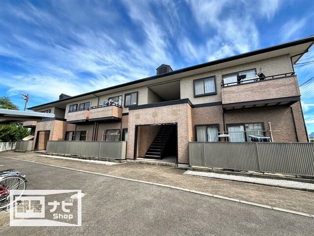 フォブールかすがの建物外観