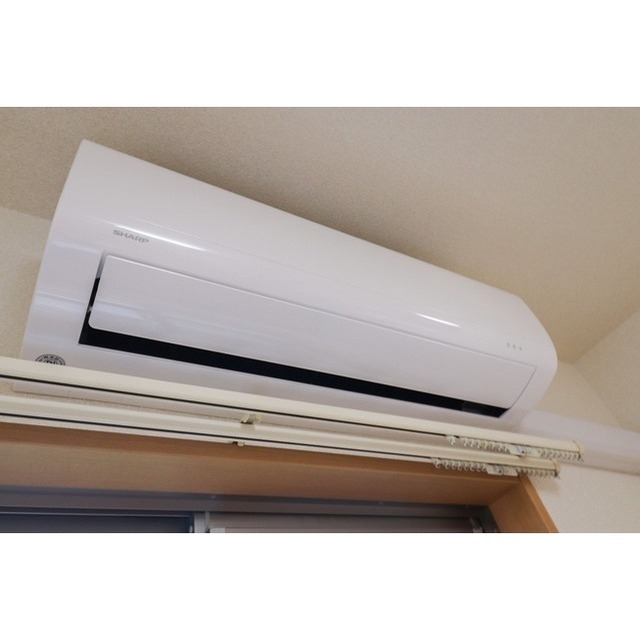 その他設備　リビングにエアコン付き☆