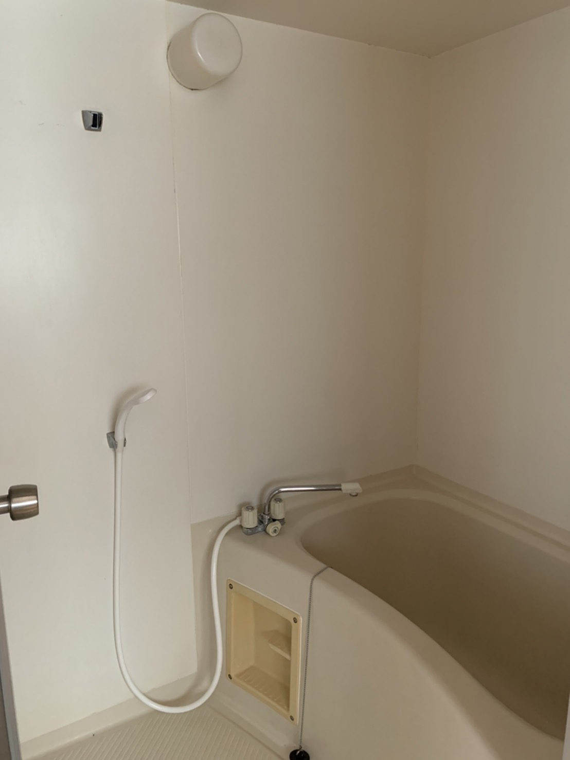 バス・シャワールーム　現況が相違する場合は現況を優先致します。