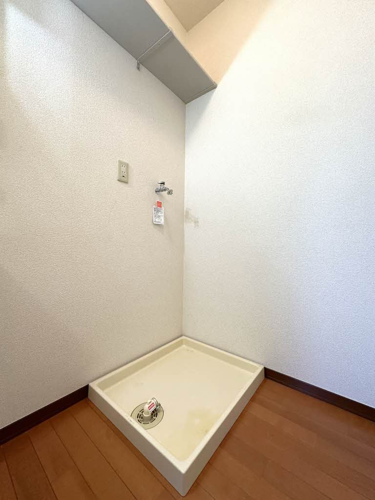 その他　洗濯機置き場