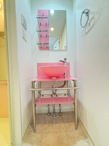 洗面設備　詳細は、RISUMO江坂本店までお問合せください♪