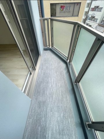 バルコニー　※別部屋の参考写真です。