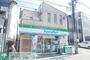 コンビニ　ファミリーマート百合ヶ丘駅南口店（コンビニ）まで492m