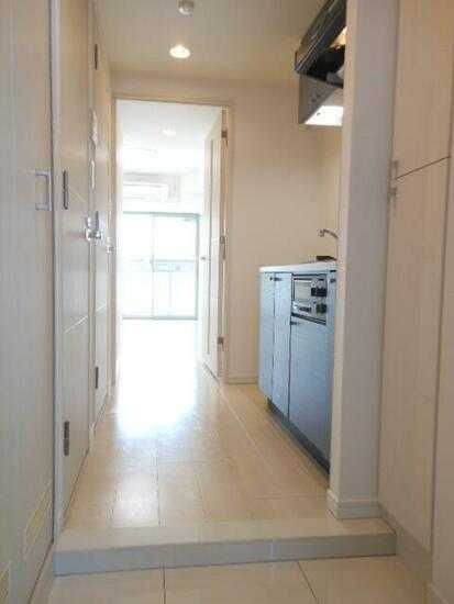 玄関　弊社は都内全域の物件をご紹介可能です！