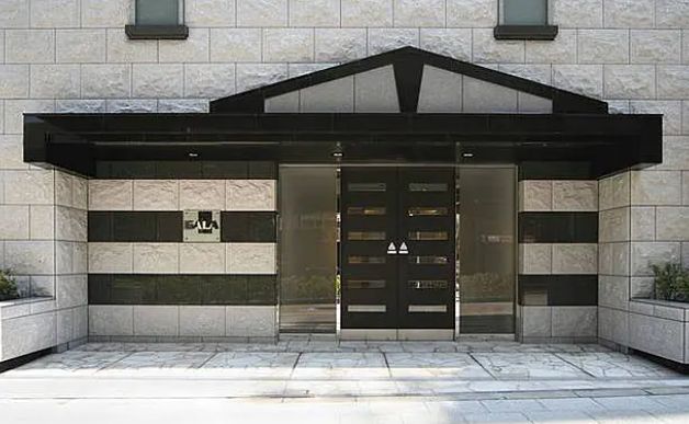 エントランス　弊社は都内全域の物件をご紹介可能です！